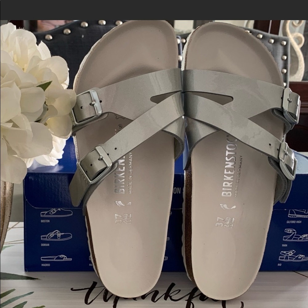 Listing for Affluentfashion